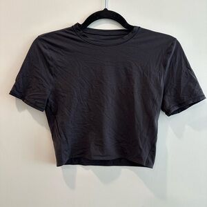 Lululemon Wundermost T shirt size M